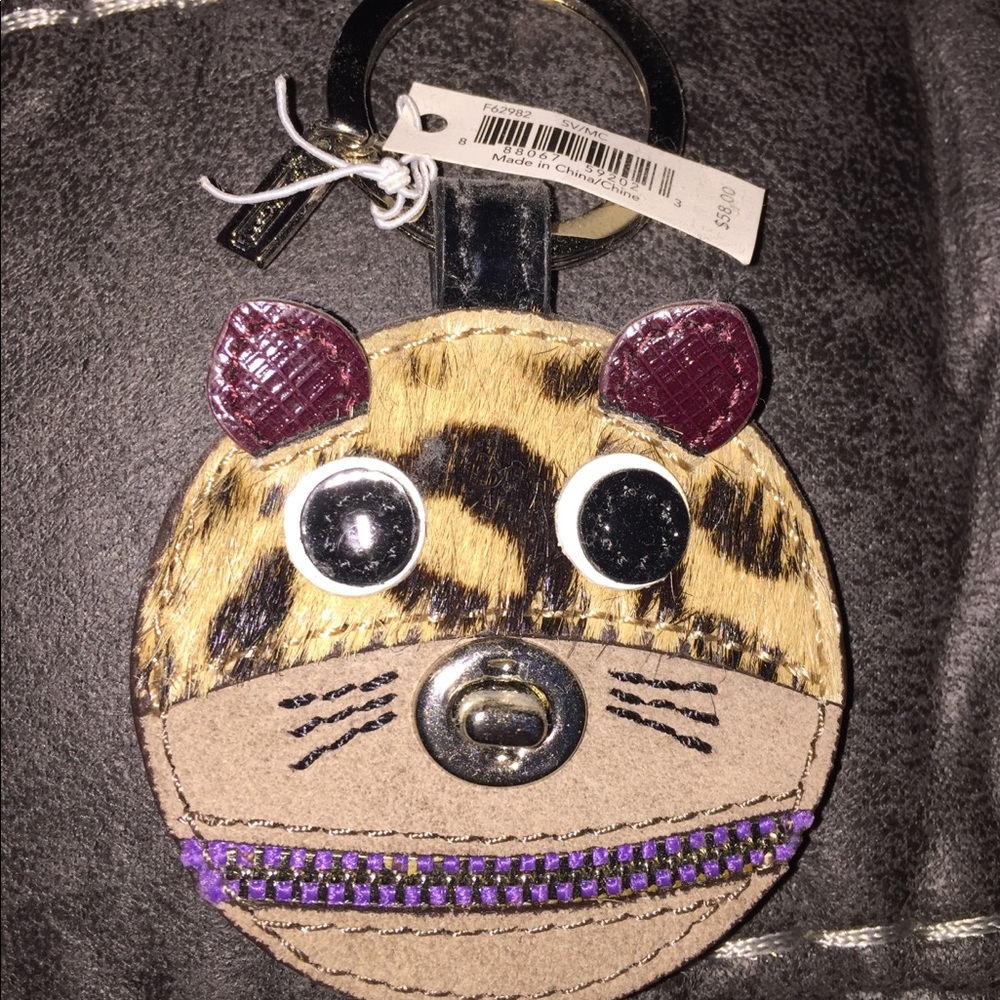 NWT! Authentic Coach cat keychain